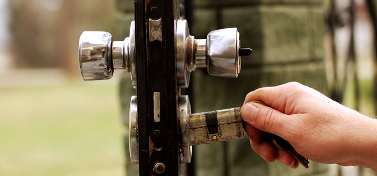 front door latch repair Pembroke Pines